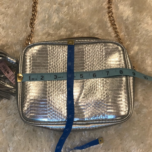NWT Victoria’s Secret silver crossbody purse - Picture 5 of 8
